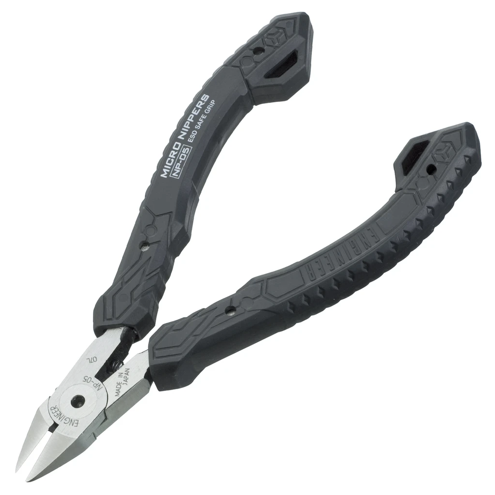 Engineer® Plastic/Wire Nippers - These precision cutters are designed for trimming plastic- great for removing errant sprues or tidying up injection mould overspill or 3D prints. They can also be used to cut thin (<2mm) copper wire.