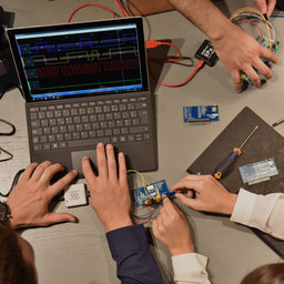 ScanaQuad Logic Analyzer & Pattern Generators